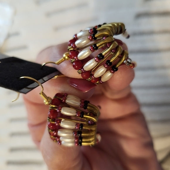 Pair of Native American style Earrings Headdress Hand made - Picture 3 of 10